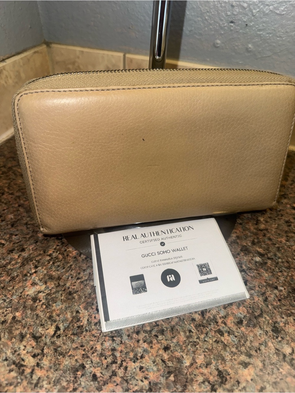Gucci Soho Leather Zip long Wallet with Tassel and COA - Picture 2 of 7